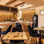 El Doris Boutique Living 4*